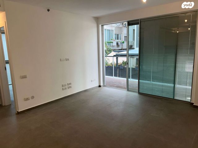 דירה, שדרות מוצקין, תל אביב יפו