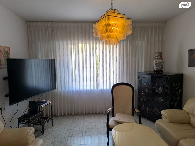 דירה, אוסישקין 32, מרכז העיר דרום, נתניה