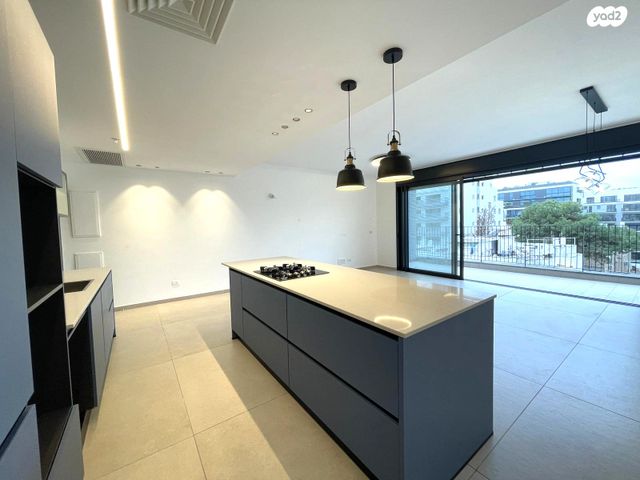 דירה, בילטמור, הצפון החדש - כיכר המדינה, תל אביב יפו