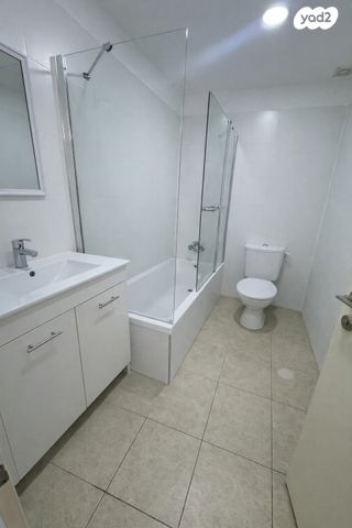 דירה, גילדסגיים 4, קרית קריניצי, רמת גן