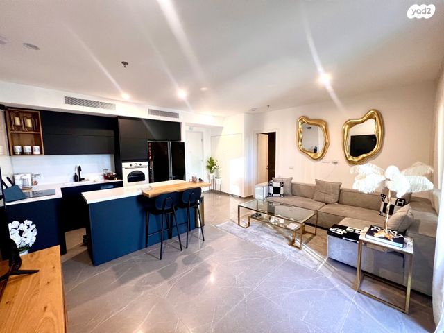 דירה, ניסים אלוני 2, צמרות איילון, פארק צמרת, תל אביב יפו