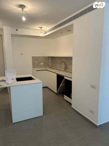 שדרות מוצקין 