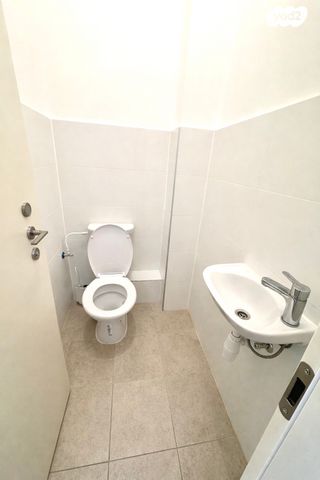 דירה, גילדסגיים 4, קרית קריניצי, רמת גן