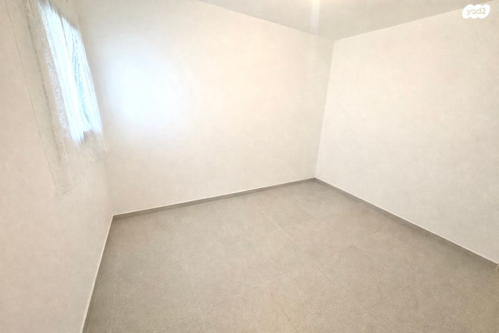 דירה, גילדסגיים 4, קרית קריניצי, רמת גן