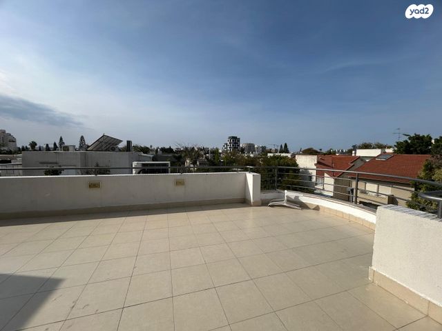 גני צהלה, רמות צהלה