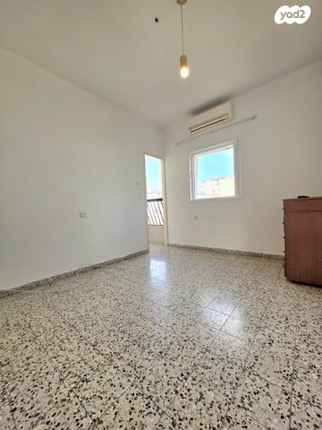 דירה, הפלמ"ח, אגרובנק, חולון