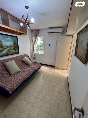 דירה, מצולות ים, חברת חשמל, גבעתיים