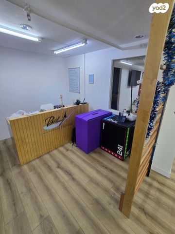 משרדים, יוסף לישנסקי 27, מב"ת מערב, אזור תעשייה חדש, ראשון לציון