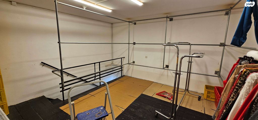 חנויות/ שטח מסחרי, יונה, הדר מרכז, חיפה