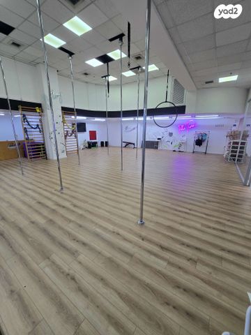 משרדים, יוסף לישנסקי 27, מב"ת מערב, אזור תעשייה חדש, ראשון לציון