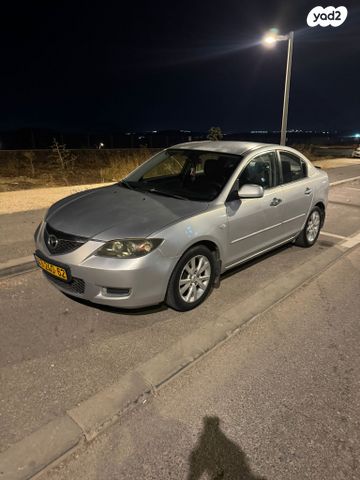 מודעת רכב מאזדה 3