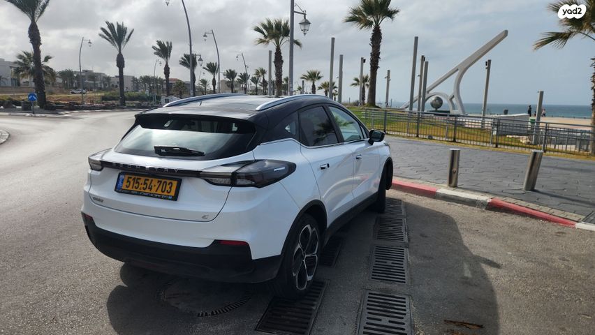 ג׳ילי Geometry C