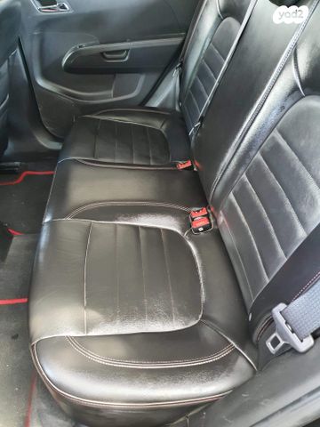 שברולט סוניק