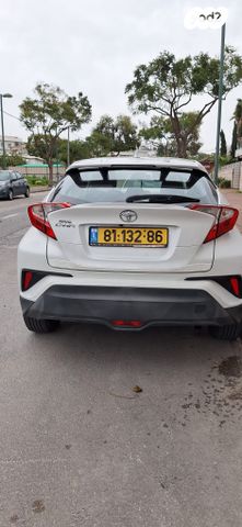 טויוטה C-HR