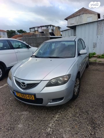 מודעת רכב מאזדה 3