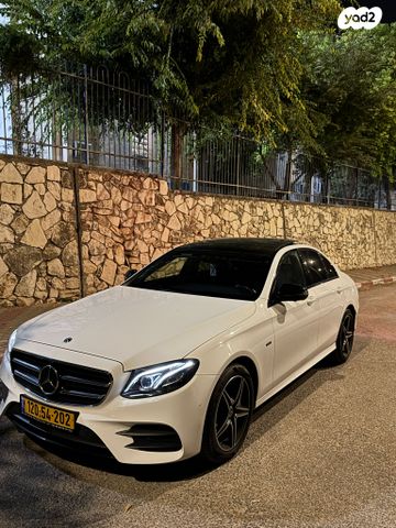 מודעת רכב מרצדס-בנץ E-class