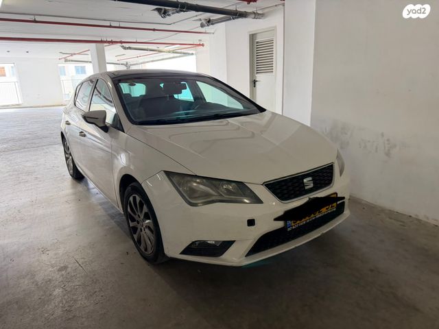 מודעת רכב סיאט לאון