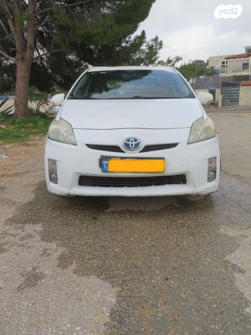 מודעת רכב טויוטה פריוס