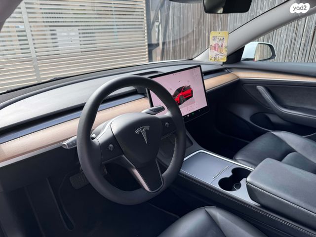 טסלה מודל 3