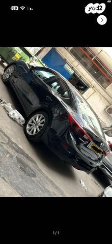 מודעת רכב מאזדה 3