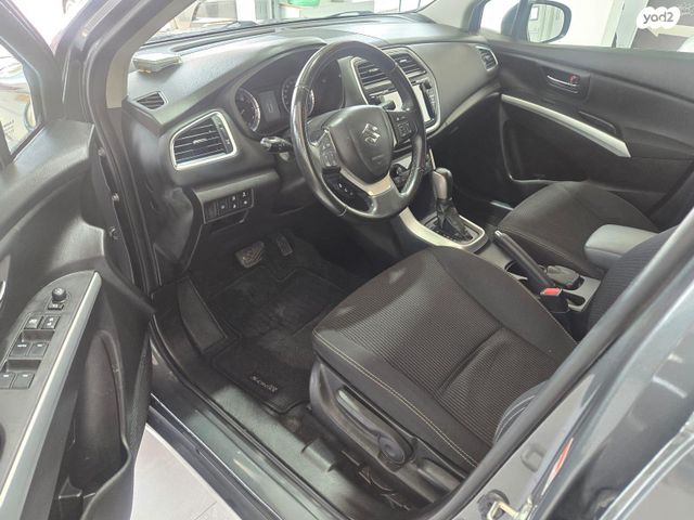 סוזוקי קרוסאובר