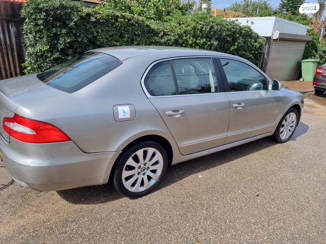 מודעת רכב סקודה סופרב