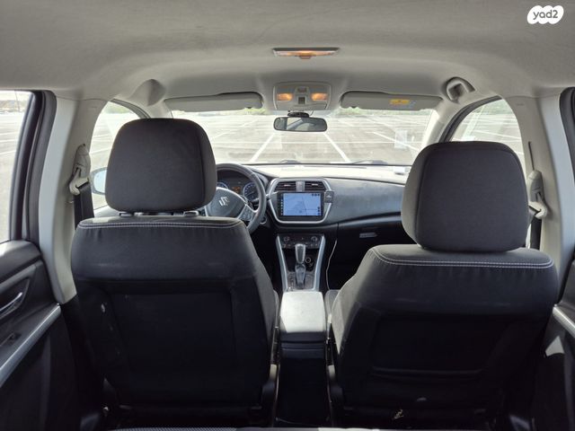 סוזוקי קרוסאובר