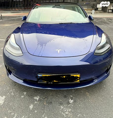 מודעת רכב טסלה מודל 3