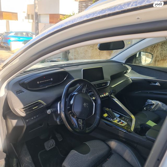 מודעת רכב פיג'ו 3008