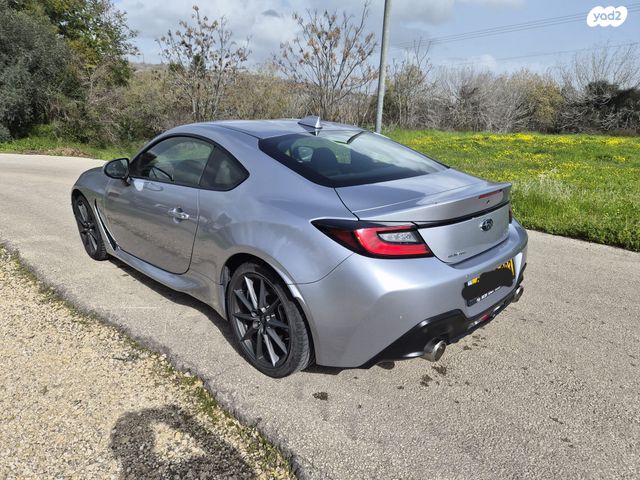 סובארו BRZ