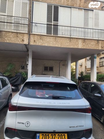 מודעת רכב בי.ווי.די אטו 3