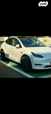 מודעת רכב טסלה מודל Y