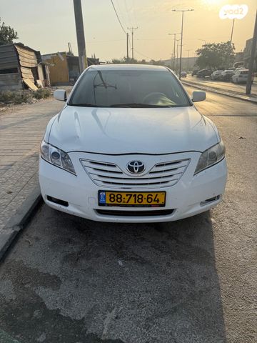 טויוטה קאמרי