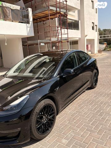 טסלה מודל 3