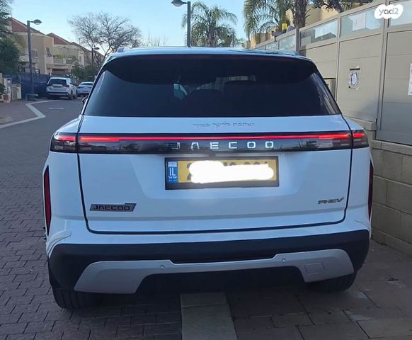 מודעת רכב ג'אקו J7