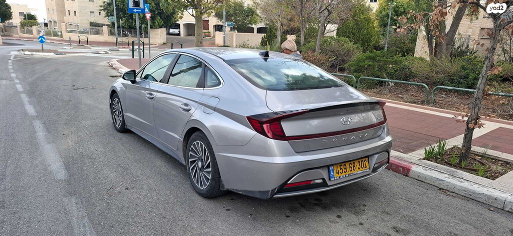 מודעת רכב יונדאי סונטה