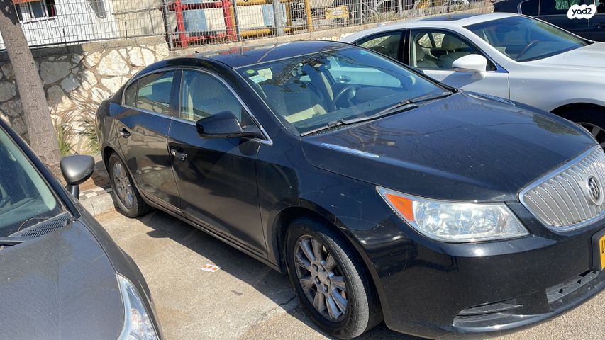 מודעת רכב ביואיק לה-קרוס