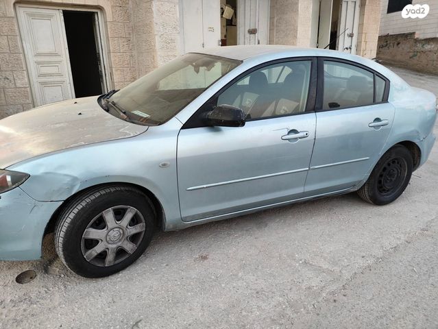מאזדה 3