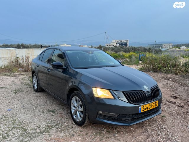 סקודה אוקטביה