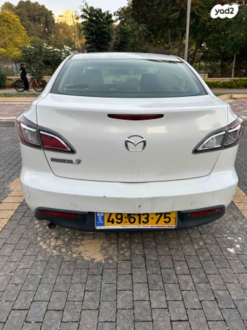 מאזדה 3