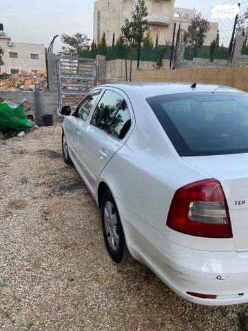 סקודה אוקטביה