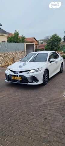 טויוטה קאמרי