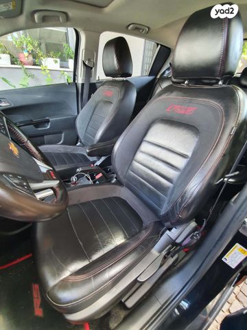 שברולט סוניק