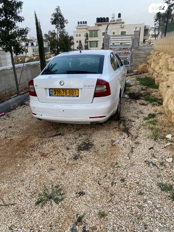 סקודה אוקטביה