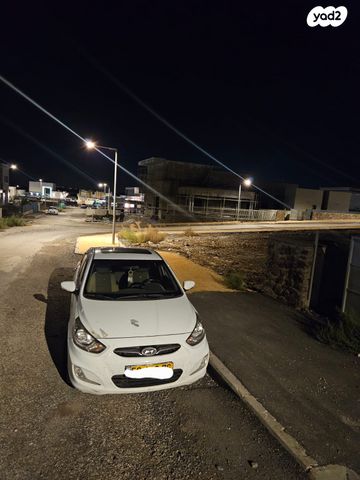 יונדאי אקסנט i25