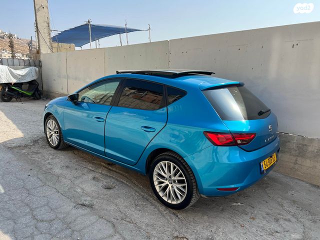 מודעת רכב סיאט לאון