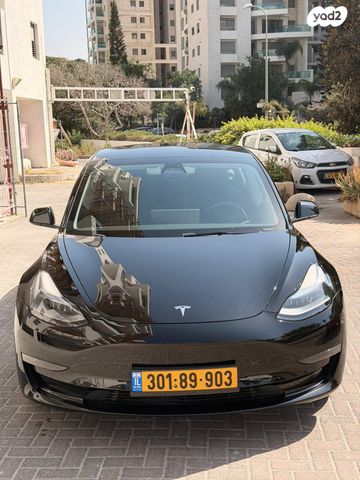 טסלה מודל 3