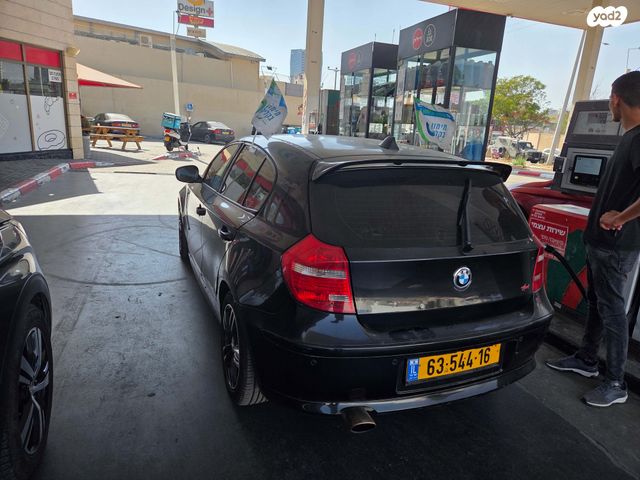 מודעת רכב ב מ וו סדרה 1