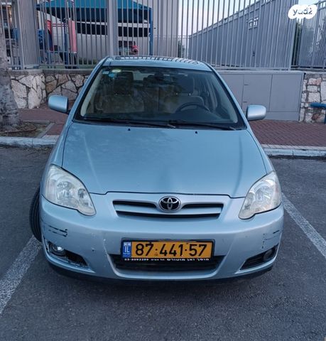 טויוטה קורולה