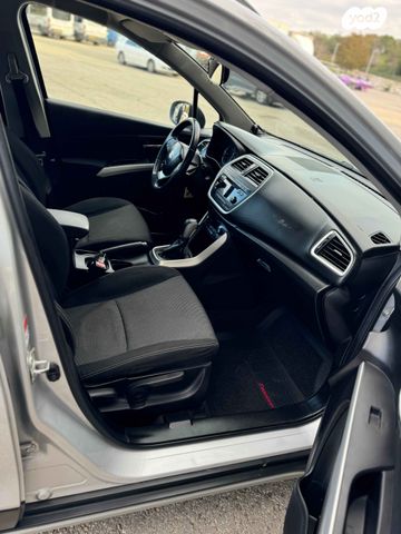 סוזוקי קרוסאובר